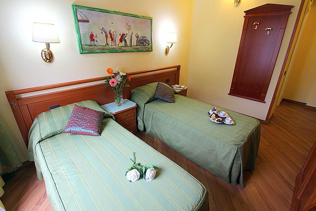 Hotel Bright Roma Exterior foto