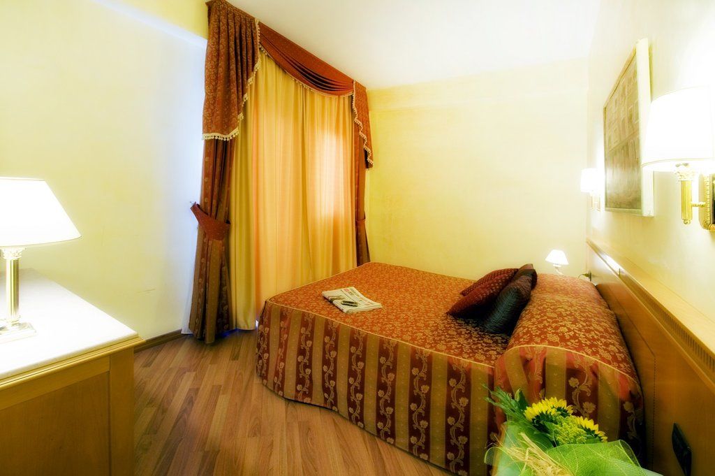 Hotel Bright Roma Exterior foto